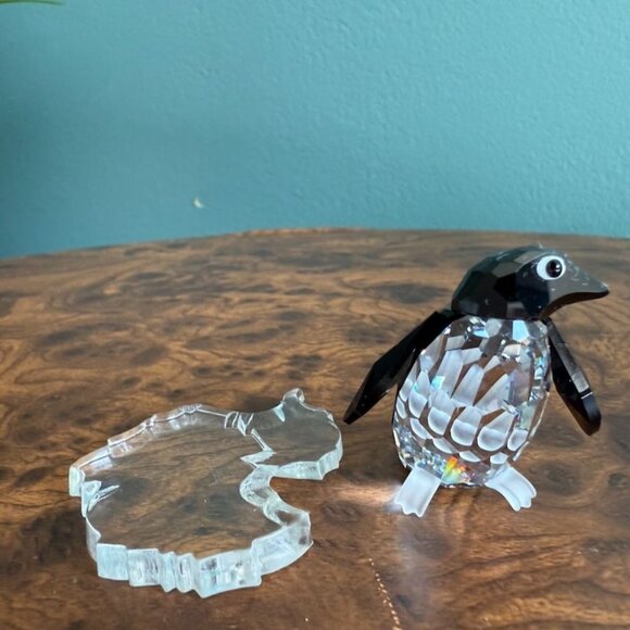 Swarovski Madame Penguin 1996 On Ice- “Kingdom Of Ice & Snow” Retired 206997 199 - Picture 2 of 10